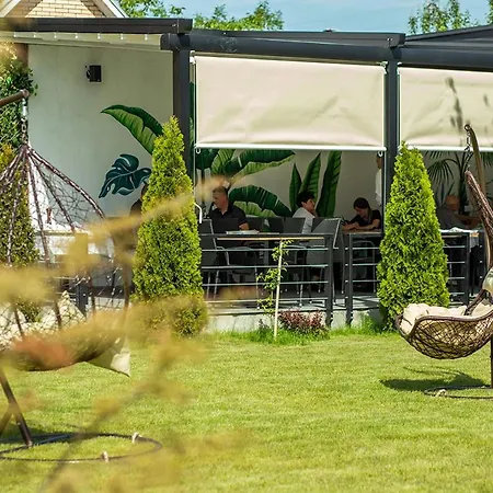 Gardenn * بلغراد